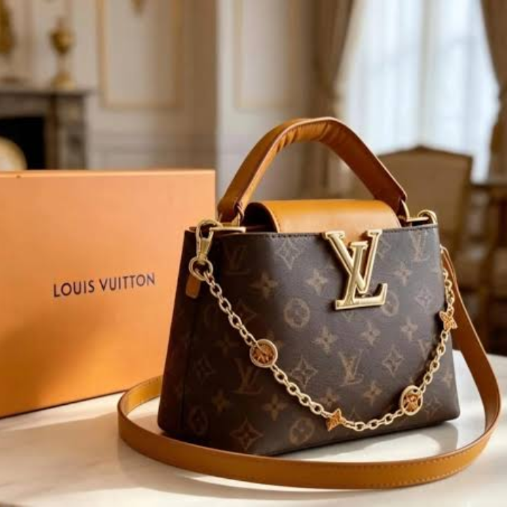 Women’s Designer-Inspired Shoulder Bag – Mid-Size Luxury Crossbody Handbag - Image 3